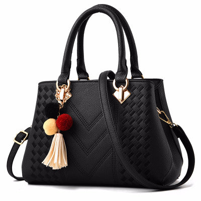 The MEEANT. Everyday Luxe Handbag 🖤