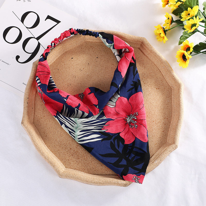 ✦ The MEEANT. Floral Scarf Headband