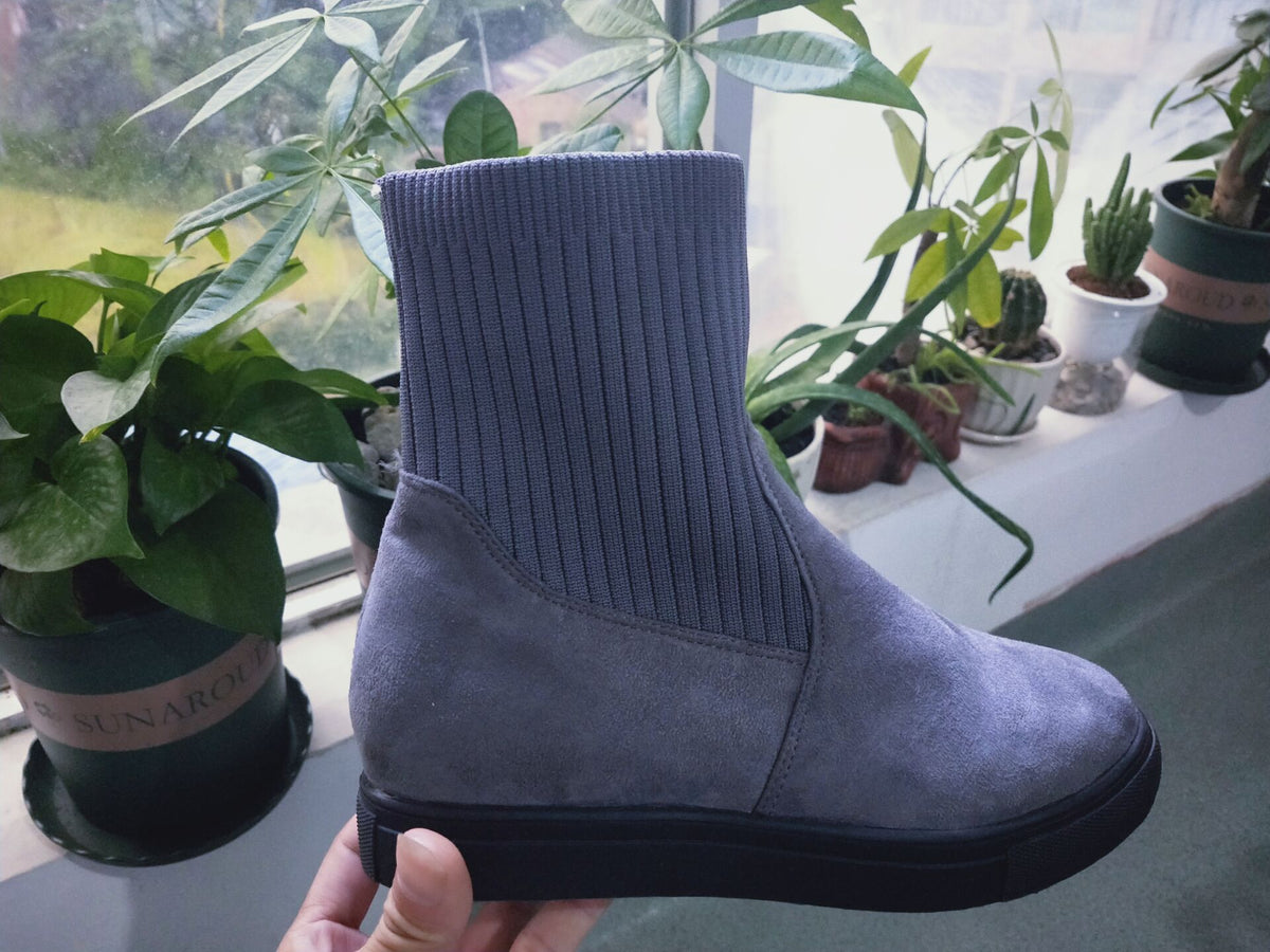 The MEEANT. Knit Cuff Ankle Boots