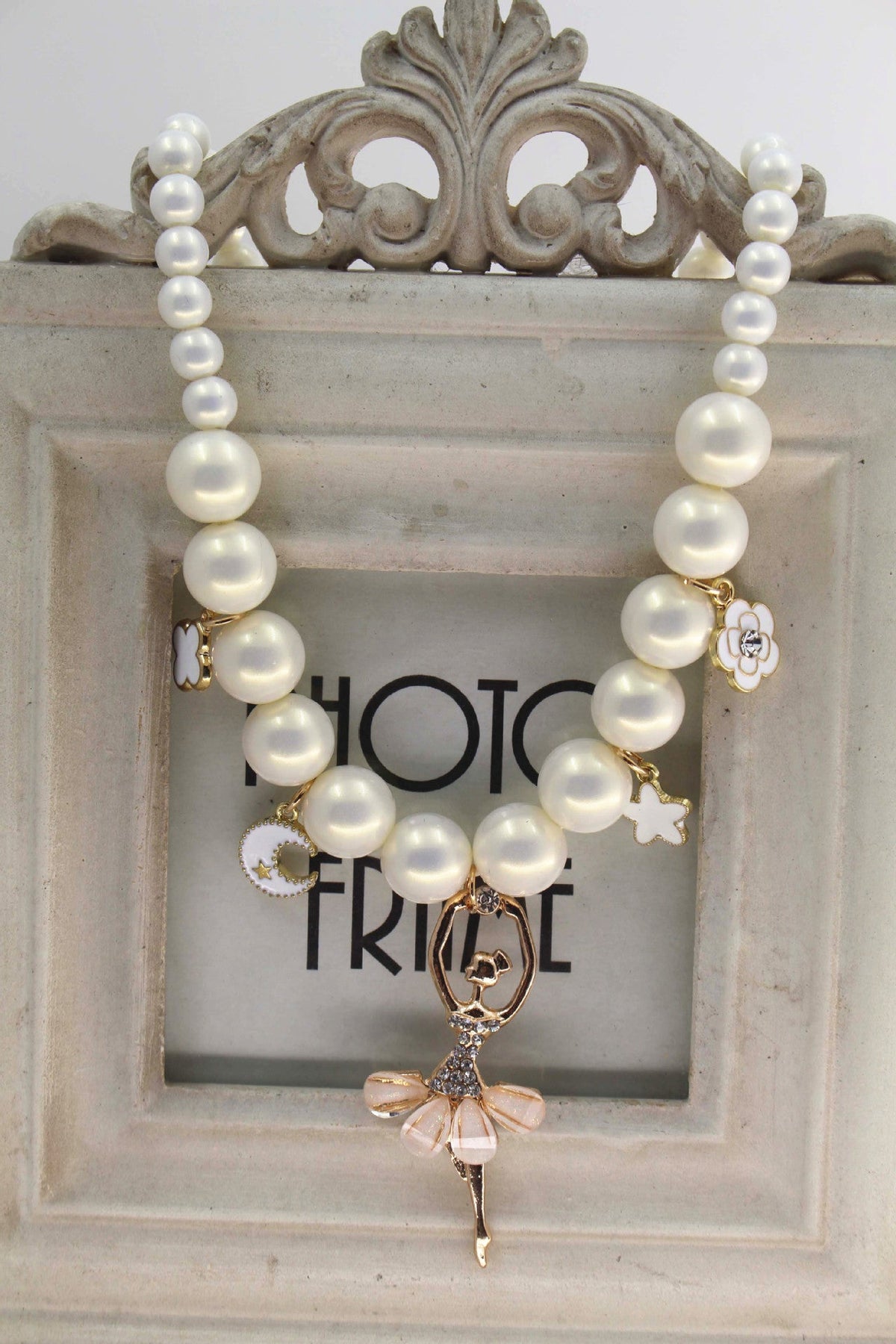 The MEEANT. Pearl Garden Necklace