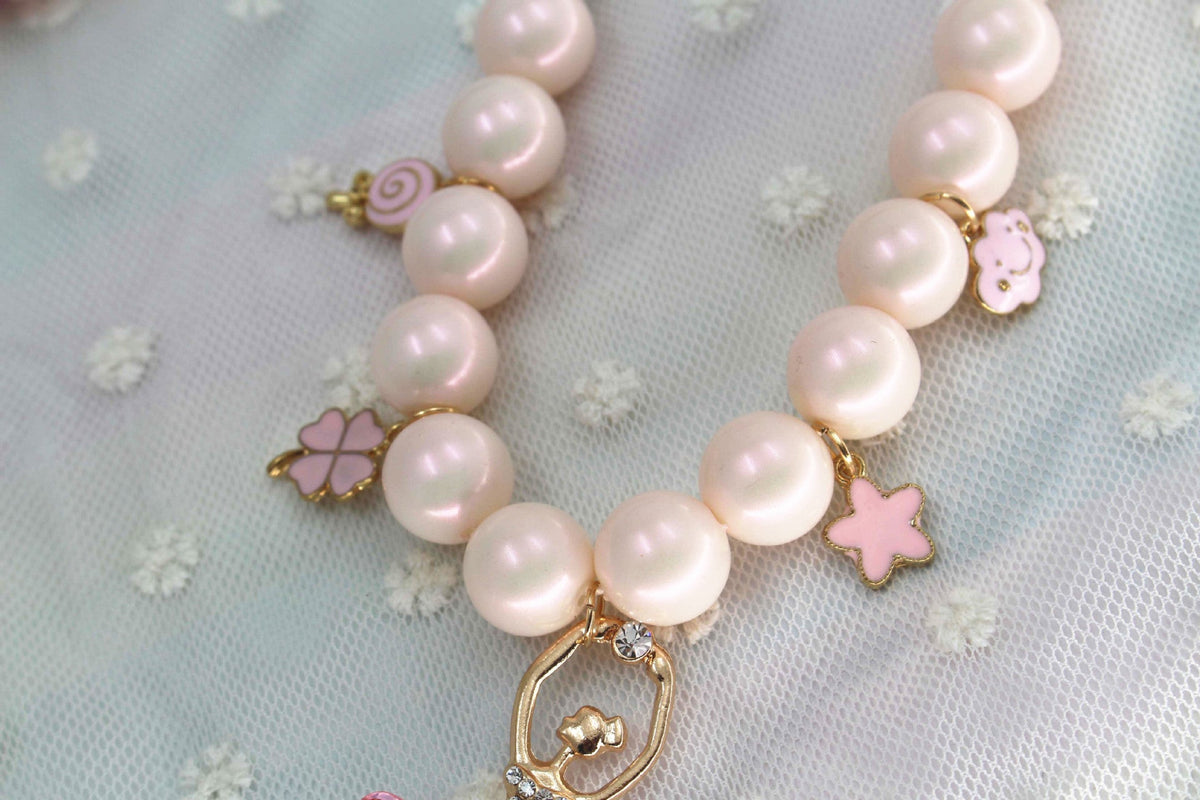 The MEEANT. Pearl Garden Necklace