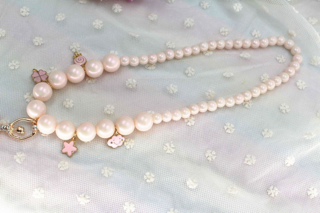 The MEEANT. Pearl Garden Necklace