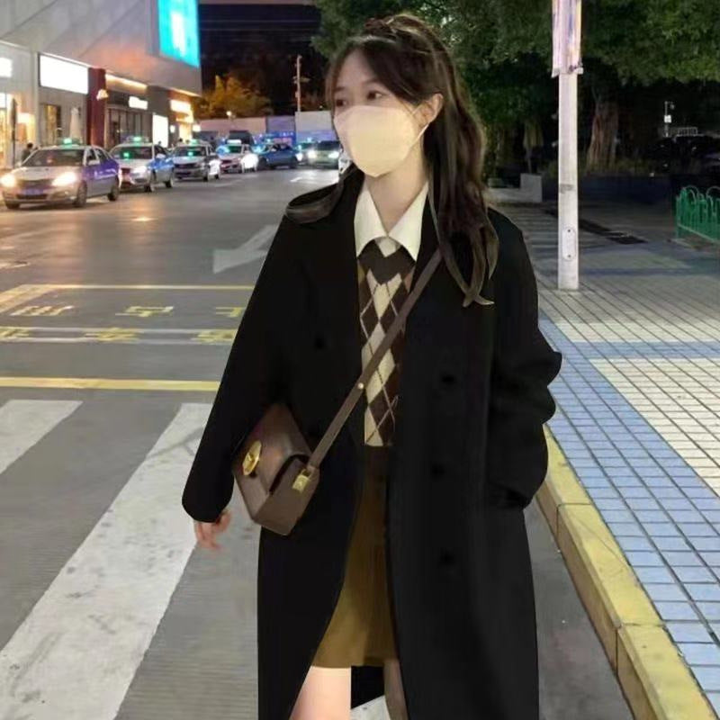 The MEEANT. City Luxe Trench Coat