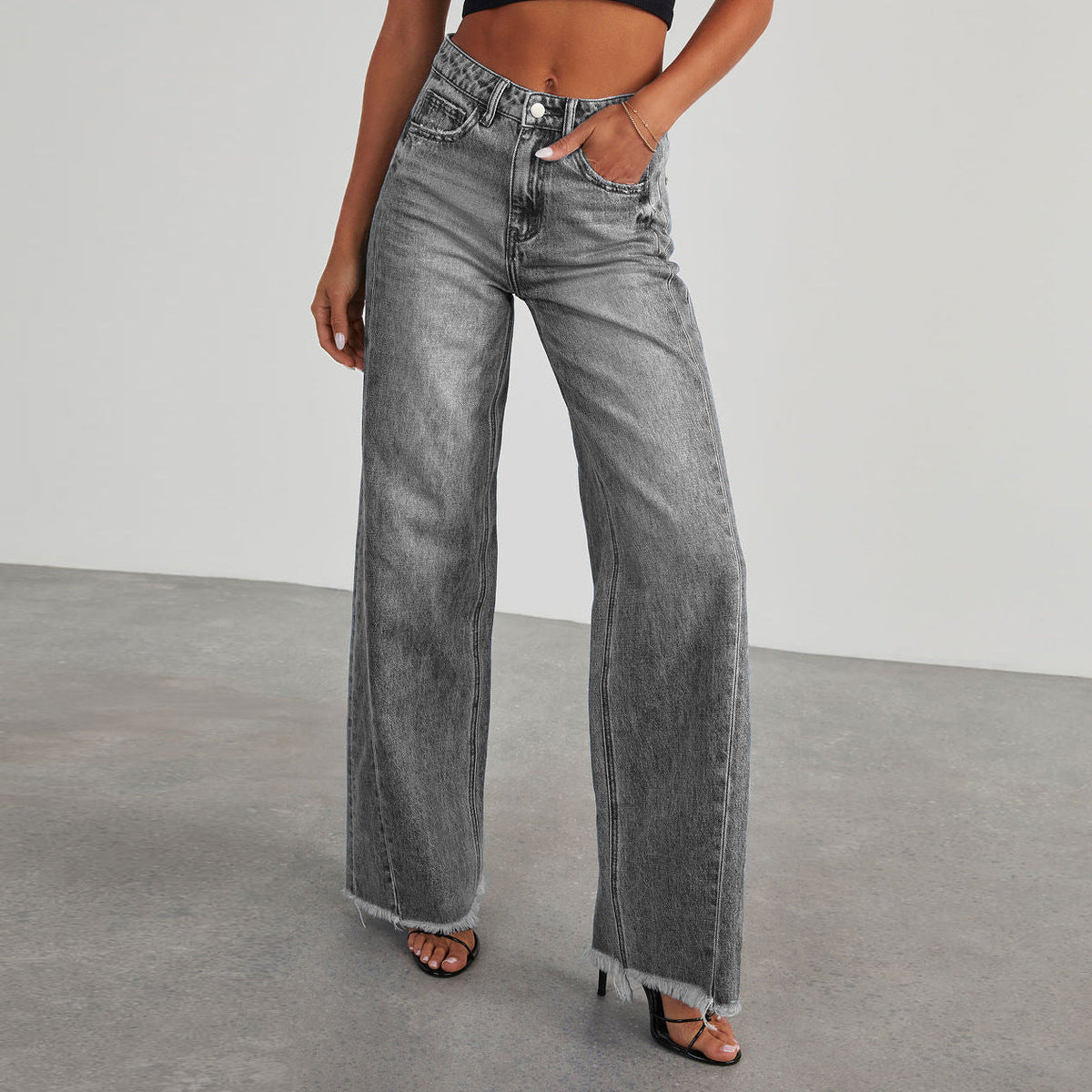 MEEANT. High-Waist Straight-Leg Jeans