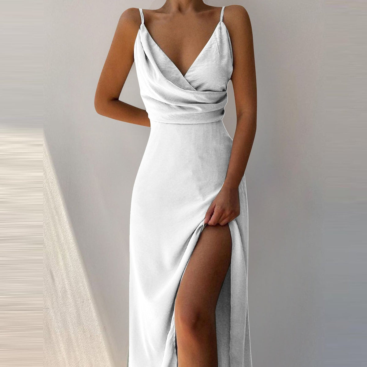 ✦ The MEEANT. Party Girl Slit Midi Dress
