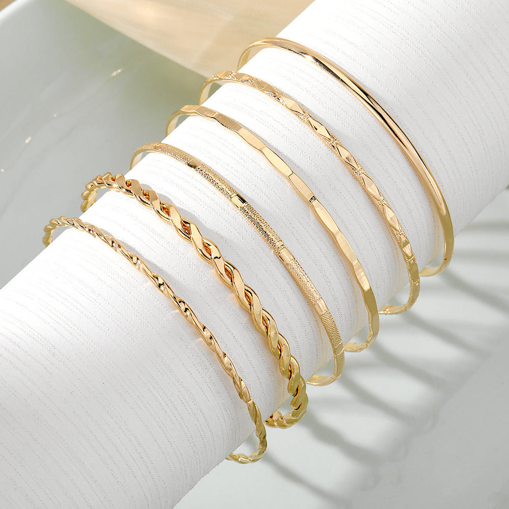 ✦ The MEEANT. Gold Layered Bracelet Set