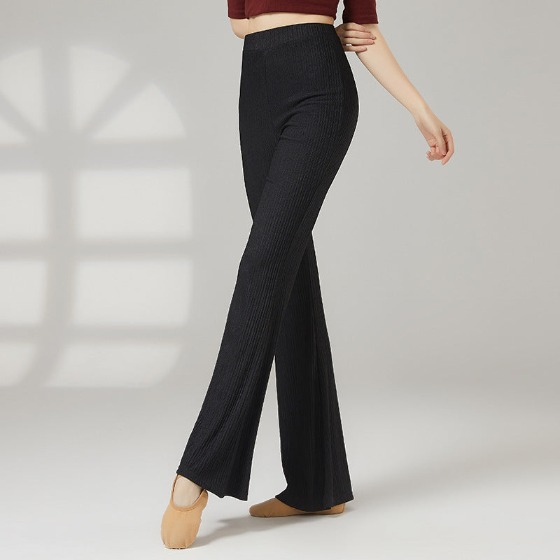 ✦ The Everyday Flare Trousers